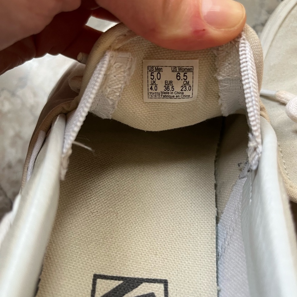Vans Slides - Picture 3 of 5